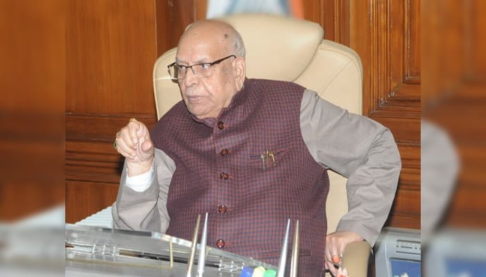 सारा देश एकजुट होकर कोरोना वायरस का समाधान ढूंढ रहा है - राज्यपाल लालजी टंडन 1 Governor Lalji Tandon