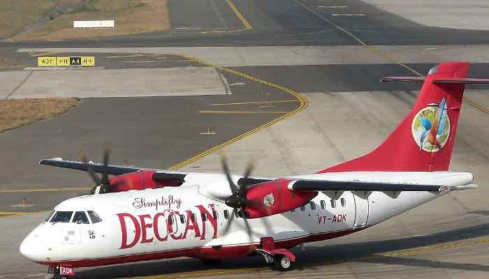 कोरोना इफेक्ट: डेक्कन ने बिना वेतन कर्मचारियों को दी छुट्टी 1 deccan airlines