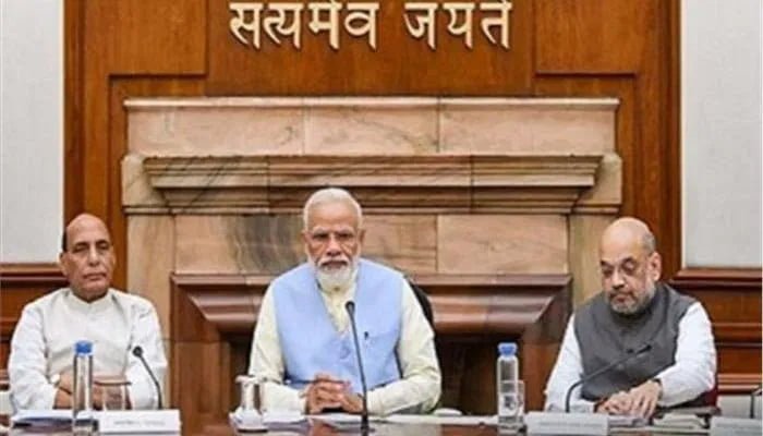 लॉकडाउन की मियाद 14 अप्रैल को पूरी, चार चरणों में हटाने की तैयारी ! 1 pm narendra modi