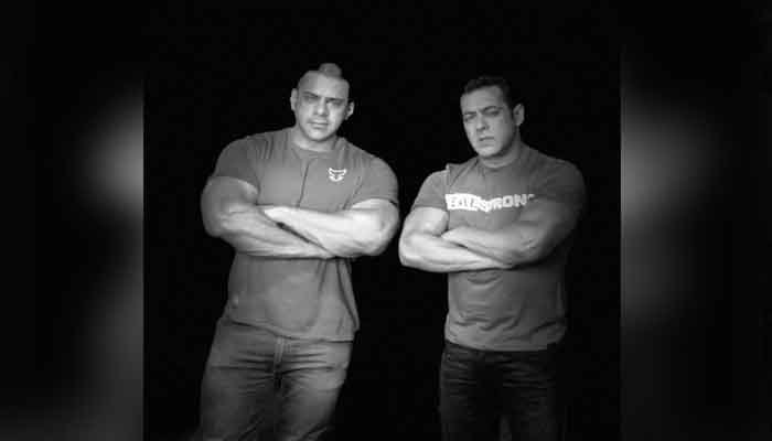 अपने चहेते भतीजे को सुपुर्द-ए-ख़ाक भी नहीं कर पाए सलमान खान 1 salman khan