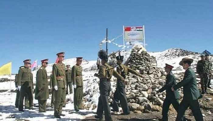 1962 में जहां युद्ध हुआ, वहां एक बार फिर चीन के साथ तनाव 1 india-china-army