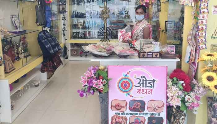 राजधानी में सबसे ज्यादा मरीज, आज राखी और मिठाई की खरीदी कर सकेंगे लोग 1 rakhiyan