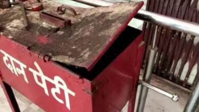 Photo of राजधानी रायपुर में चोरों की मौज !,  मंदिर से दान पेटी ले उड़े चोर