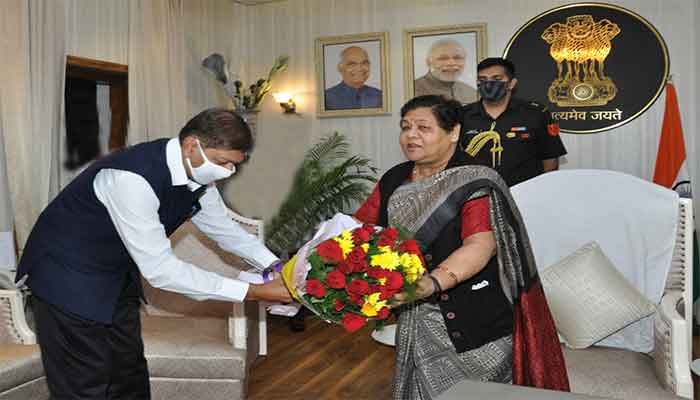 नवनियुक्त मुख्य सचिव अमिताभ जैन ने महामहिम राज्यपाल से की सौजन्य भेंट 1 RAJYA