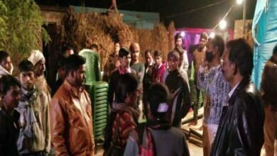 Photo of पुलिस ने बालविवाह रुकवाया, तो दूल्हा दुल्हन की छोटी बहन को अगवा कर ले गया अपने साथ