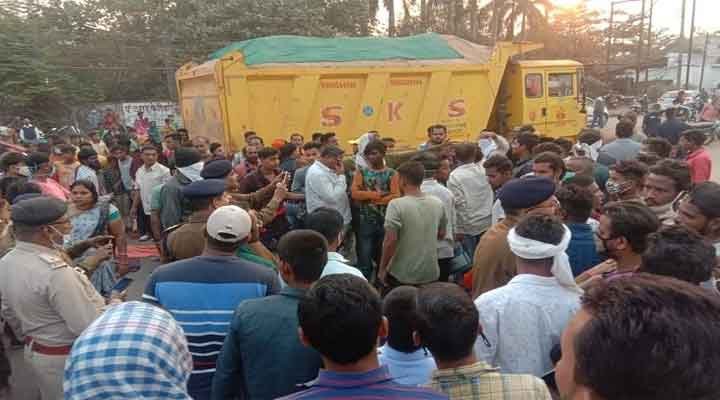 महिला सहित एक्टीवा सवार युवक की मौत,तेज रफ्तार वाहनों ने ली जान 1 haiwa