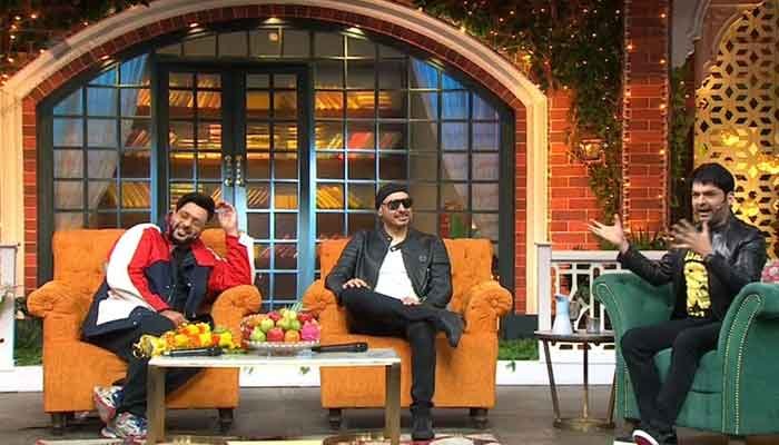 'द कपिल शर्मा शो' में बादशाह ने बताया मजेदार किस्सा जिसे सुनकर मौजूद सभी लोग हंस पड़े 1 kapill
