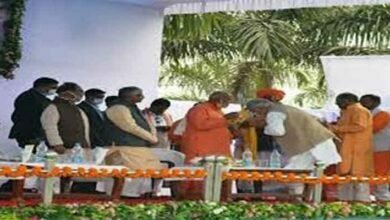 Photo of संत-महात्माओं के उपदेशों से प्रवाहित होती है परोपकार की भावना : मुख्यमंत्री