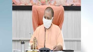 Photo of कड़ा रुख सीएम योगी ने 4 अधिकारियों को क्यों बना दिया चपरासी और चौकीदार ? जानिये वजह