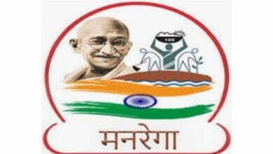 Photo of शासन-प्रशासन रोजगार सहायकों का कर रहा है शोषण