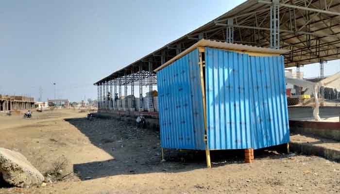नवीन कृषि उपज मंडी में हो रहे अतिक्रमण से सचिव बेखबर 1 vidisha