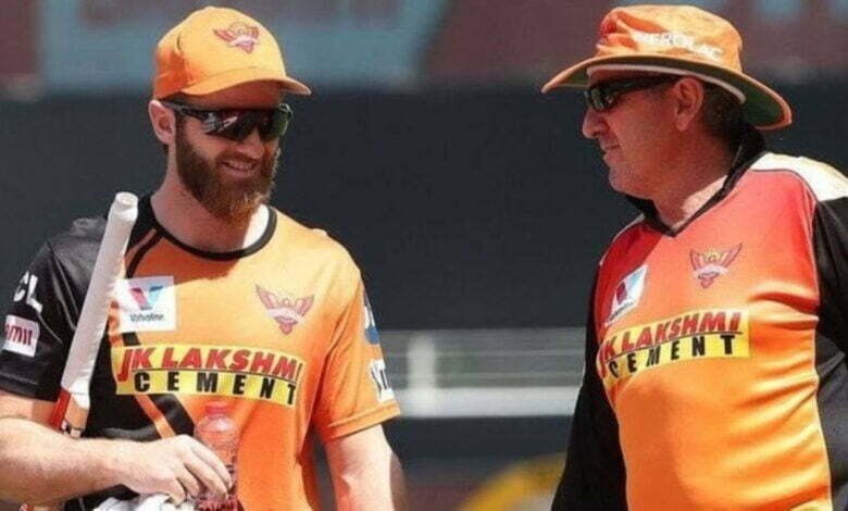 IPL 2021 : "केन विलियमसन"को टीम में क्यों नहीं खिलाना चाहते कोच ट्रेवर बेलिस ? 1 kane williamson