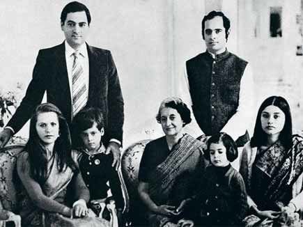 Mulaya Singh Yadav ही नहीं, कई राजनीतिक परिवारों में बजता रहा है बगावत का बिगुल ! 2 Indira Gandhi family