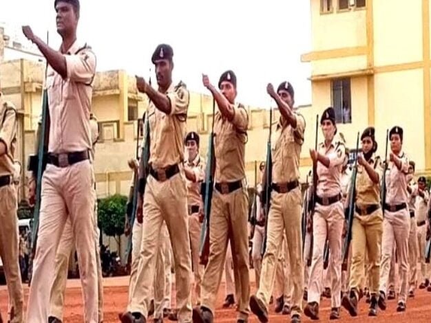 भारत सरकार ने दिया राजनांदगांव पुलिस प्रशिक्षण विद्यालय को श्रेष्ठ संस्था का दर्जा 1 narmada mata 249