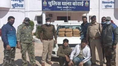 Photo of गांजा तस्करी कर रहे 2 लोगों को पुलिस ने किया गिरफ्तार, मादक पदार्थ जब्त