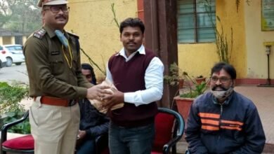 Photo of पुलिस ने किया संगी संगिनी सम्मान, पुलिस अधीक्षक की पहल पर थानेदारों ने किया समाजसेवकों को सम्मानित