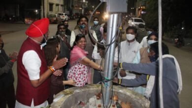 Photo of उत्तर विधायक जुनेजा ने देवेन्द्र नगर सेक्टर 5 के सड़क को करवाया रौशन