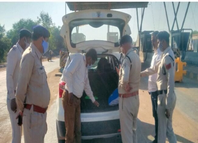 राजधानी के अलग-अलग 9 जगहों पर दिन भर चली चेकिंग, एक गांजा तस्कर गिरफ्तार 1 avni 124
