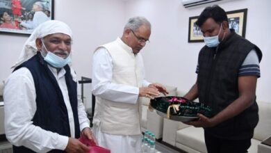Photo of भूपेश बघेल ने अजमेर दरगाह शरीफ के लिए भेजी चादर,छत्तीसगढ़ के लिए दुआ करने की अपील
