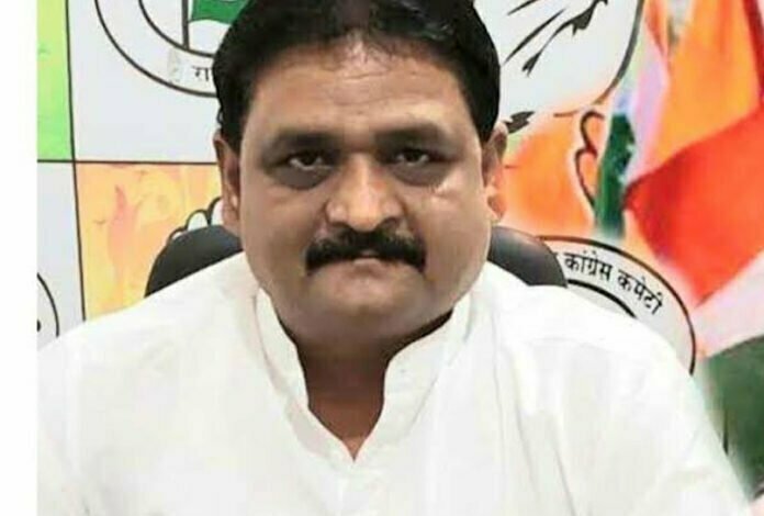 भाजपा के स्टंट पर कांग्रेस का बयान, शुक्ला ने कहा-धरना आंदोलन राज्यपाल से मुलाकात चोरी ऊपर से सीना जोरी 1 avni 65