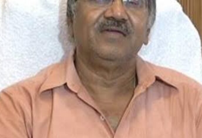 रविशंकर विश्वविद्यालय की कुर्की शर्मनाक, जहां सीएम सहित प्रदेश के बड़े नेताओं ने शिक्षा प्राप्त की उसकी इस दशा पर मुख्यमंत्री जवाब दें : बृजमोहन अग्रवाल 1 A 30