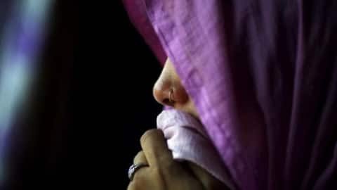 खाने में नमक कम हुआ तो भतीजे ने चाची को सड़क पर घसीटकर पीटा, नोच डाले सिर के बाल 1 avni 31