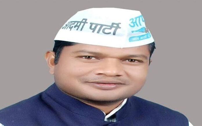 हसदेव मामले में आम आदमी पार्टी ने राज्यपाल को लिखा पत्र,मिलने के लिए मांगा समय 1 The society of the sons of the region who spread the light of freedom by tearing apart the darkness of slavery will always be indebted. 82
