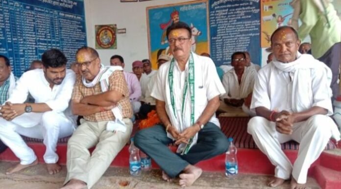 अछोटा जोन कांग्रेस कमेटी की बैठक संपन्न, जिला कांग्रेस अध्यक्ष सहित वरिष्ठ नेता रहे उपस्थित 1 The society of the sons of the region who spread the light of freedom by tearing apart the darkness of slavery will always be indebted. 55