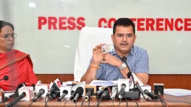 Photo of मुख्य निर्वाचन पदाधिकारी ने प्रेसवार्ता में मतदाता पुनर्निरीक्षण के बारे में जानकारी दी