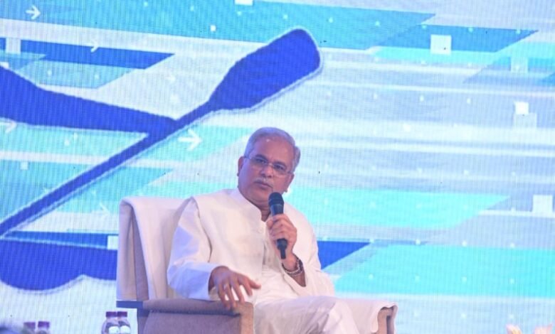 (रायपुर) छत्तीसगढ़ के बच्चों में प्रतिभा की कमी नहीं - मुख्यमंत्री 1 Subcribe 4rth eye news to see more latest news