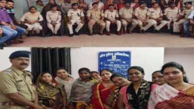 Photo of कुरूद में भाजपा महिला मोर्चा की कार्यकर्ताओं ने पुलिस जवानों को बांधी राखी