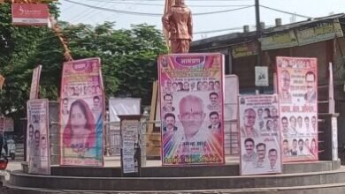 Photo of खबर का असर पंडित सुंदरलाल शर्मा चौक से फ्लेक्स हटे