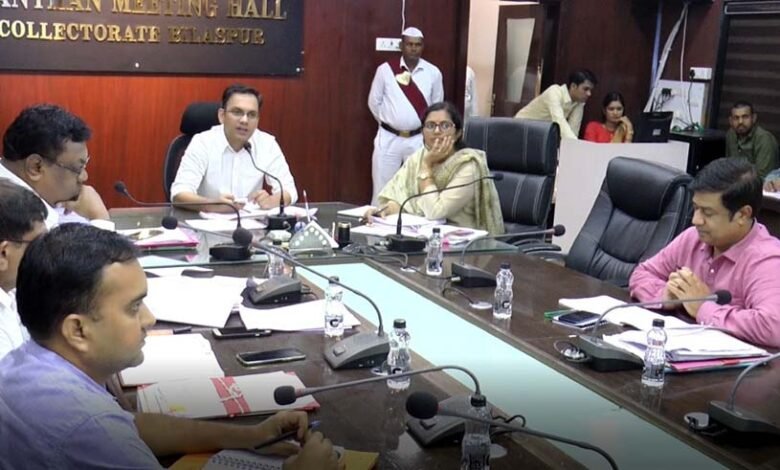 मुख्यमंत्री सुपोषण अभियान का करें सुचारू संचालन - कलेक्टर 1 Subcribe 4rth eye news to see more latest news 1