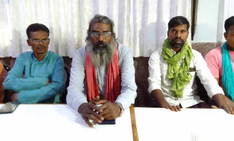 पूंजीपतियों के फायदे के लिए बने 4 लेबर कोड को हम छत्तीसगढ़ में लागू नहीं होने देंगे 1 subcribe 4rth eye news 42