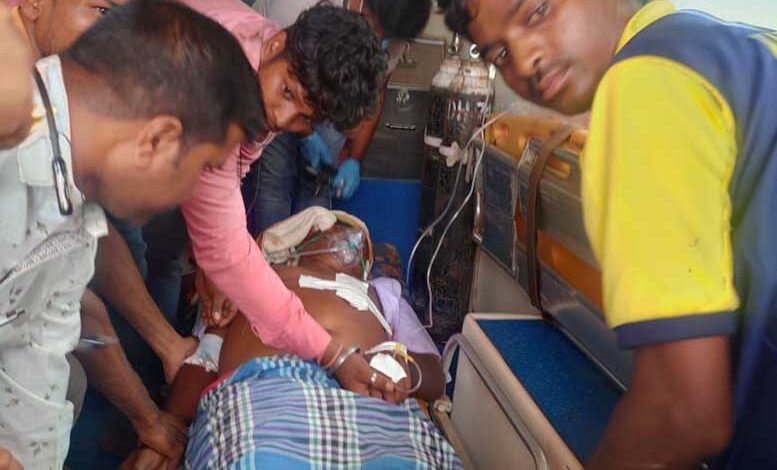 नक्सलियों ने खदान में ग्राम पटेल पर की फायरिंग 1 subcribe 4rth eye news 5