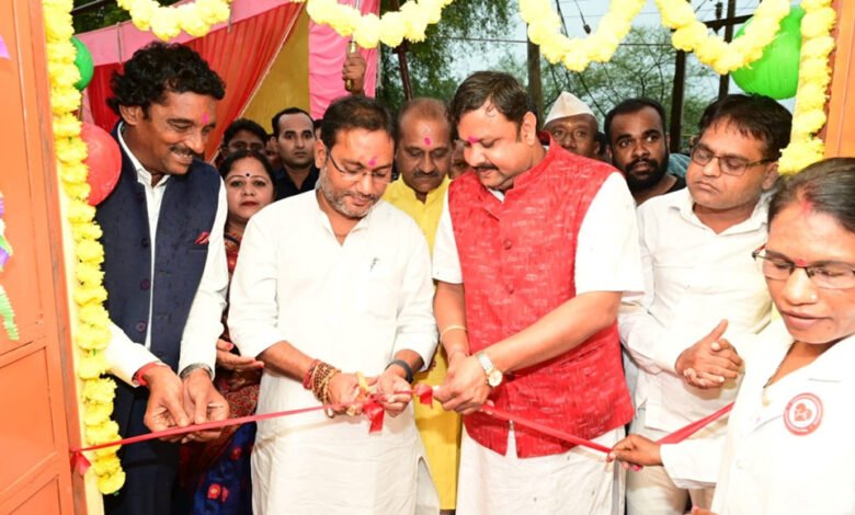 पीएचई मंत्री ने आइसोलेशन वार्ड और उप स्वास्थ्य केंद्र के जीर्णोद्धार कार्य का किया लोकार्पण 1 subcribe 4rth eye news 50