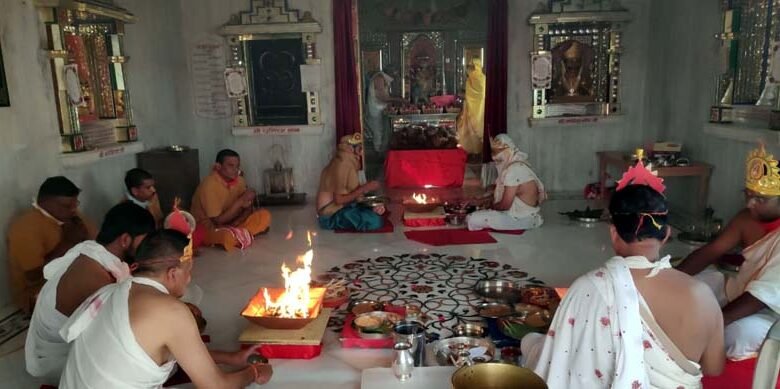पाश्र्व तीर्थ में भक्तों ने किया मंगल पूजा और मांगलिक अनुष्ठान 1 subcribe 4rth eye news 11