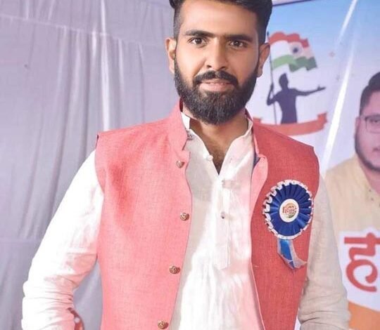 रूहाब मेमन को एनएसयूआई प्रदेश महासचिव बनने पर हर्ष शुक्ला ने दी बधाई 1 subcribe 4rth eye news 62