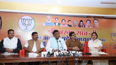 Photo of ईडी की छापामार कार्रवाई में भ्रष्ट अधिकारियों से करोड़ों की संपत्ति बरामद, मुख्यमंत्री नैतिकता के आधार पर इस्तीफा दें-चंदेल