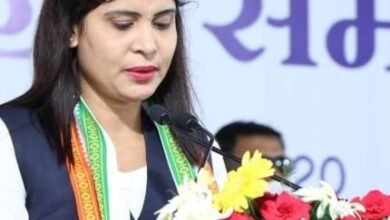 Photo of गालीबाज बनीं विधायक शकुंतला साहू, भरे मंच से कहे जनता को अपशब्द