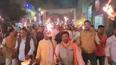 Photo of आरक्षण के मुद्दे को लेकर भाजपाइयों ने निकाली सरकार के खिलाफ मशाल रैली