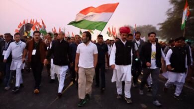Photo of राजस्थान पहुंची राहुल गांधी की भारत जोड़ो यात्रा, मंच पर मिला यह खूबसूरत तोहफा
