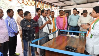 Photo of नगरीय प्रशासन मंत्री ने क्षेत्रीय प्रतिनिधियों एवं आमजनों से की मुलाकात