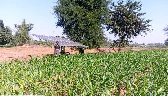सोलर पंप लगने से किसानों को खेती करने में हो रही है आसानी 1 Farmers are getting ease in farming due to installation of solar pump