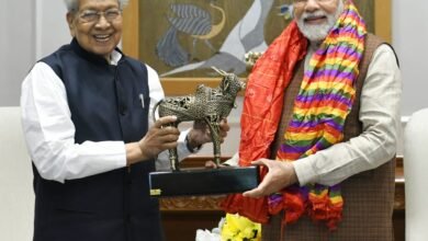 Photo of  प्रधानमंत्री मोदी से राज्यपाल हरिचंदन ने की सौजन्य मुलाकात