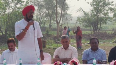 Photo of डब्ल्यू आर एस कॉलोनी रायपुर में निःशुल्क नियमित योगाभ्यास केन्द्र शुरू