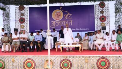 Photo of भेंट-मुलाकात में मुख्यमंत्री ने किसानों से ऋण माफी की जानकारी ली