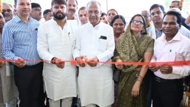 Photo of गृहमंत्री साहू ने किया अनुविभागीय दंडाधिकारी कार्यालय बेरला का शुभारंभ
