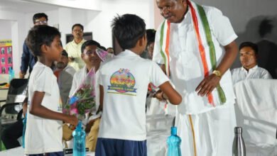 Photo of अंदरुनी क्षेत्रों के बच्चों को सीखते देख मिलती है खुशी – कवासी लखमा