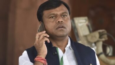 Photo of छत्‍तीसगढ़ कांग्रेस में बड़ा बदलाव, मोहन मरकाम की जगह दीपक बैज को बनाया अध्‍यक्ष